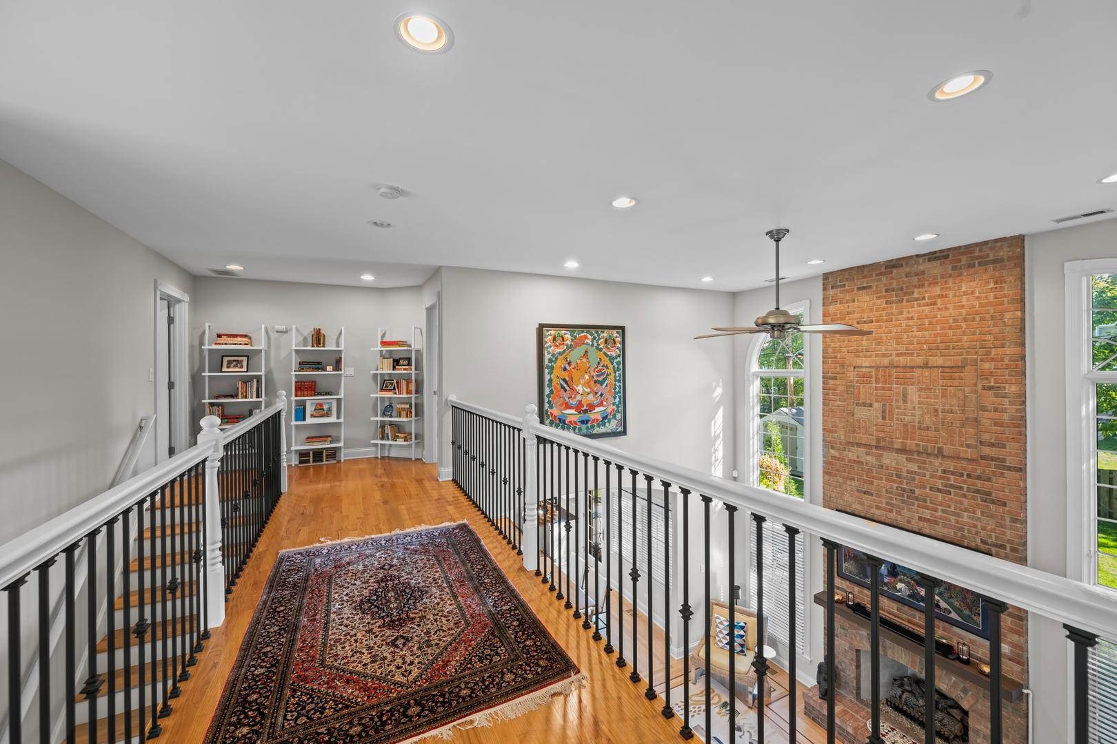 1251 N Chicago Avenue