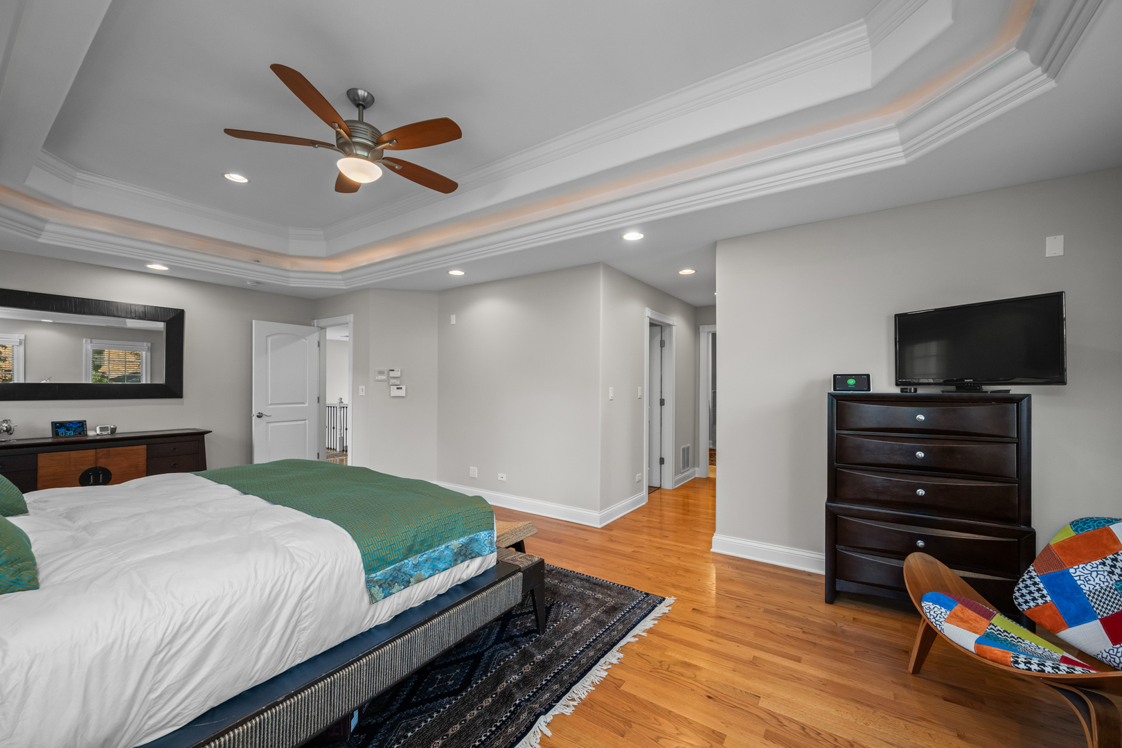 1251 N Chicago Avenue