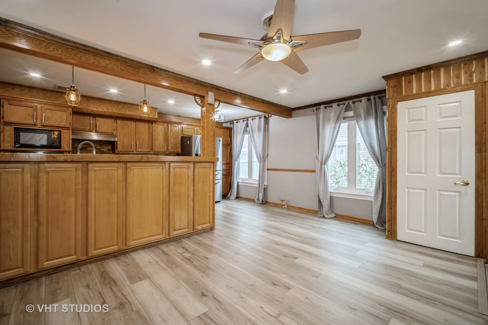 1585 Quaker Lane Unit: 106C