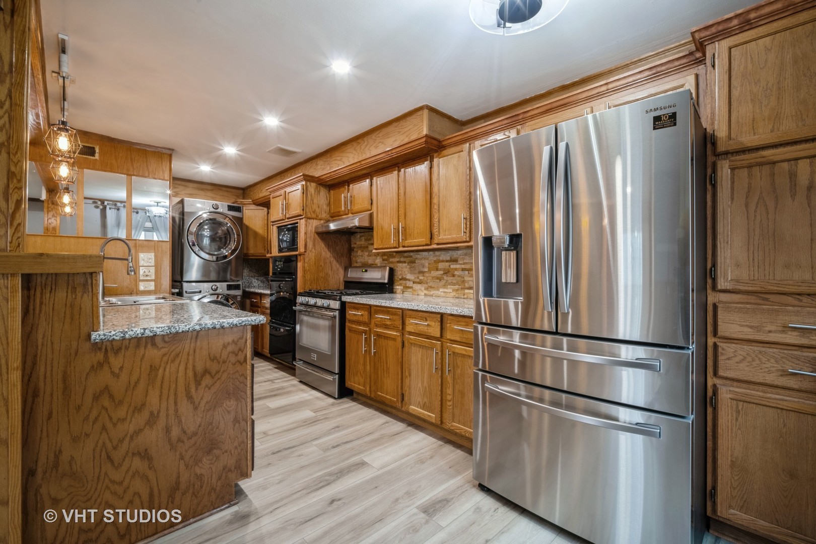 1585 Quaker Lane Unit: 106C