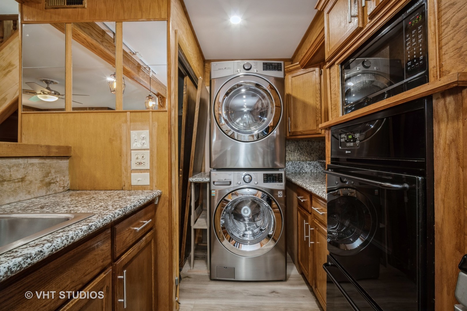 1585 Quaker Lane Unit: 106C