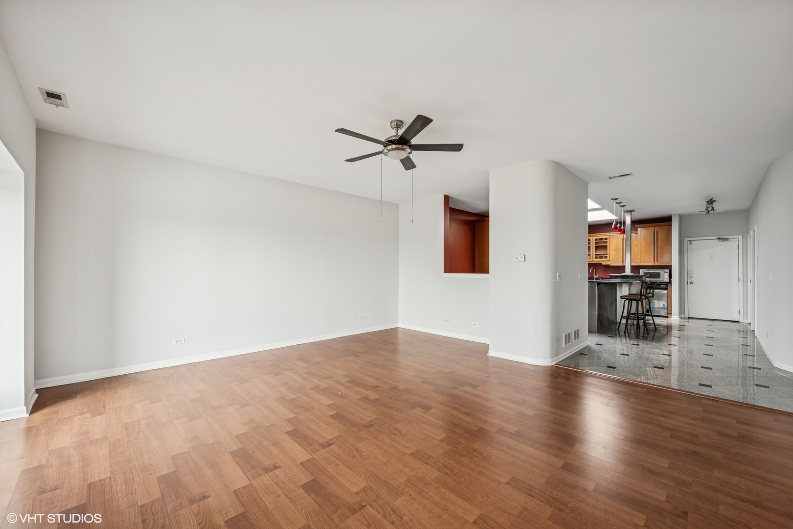 1 Renaissance Place Unit: 4PH