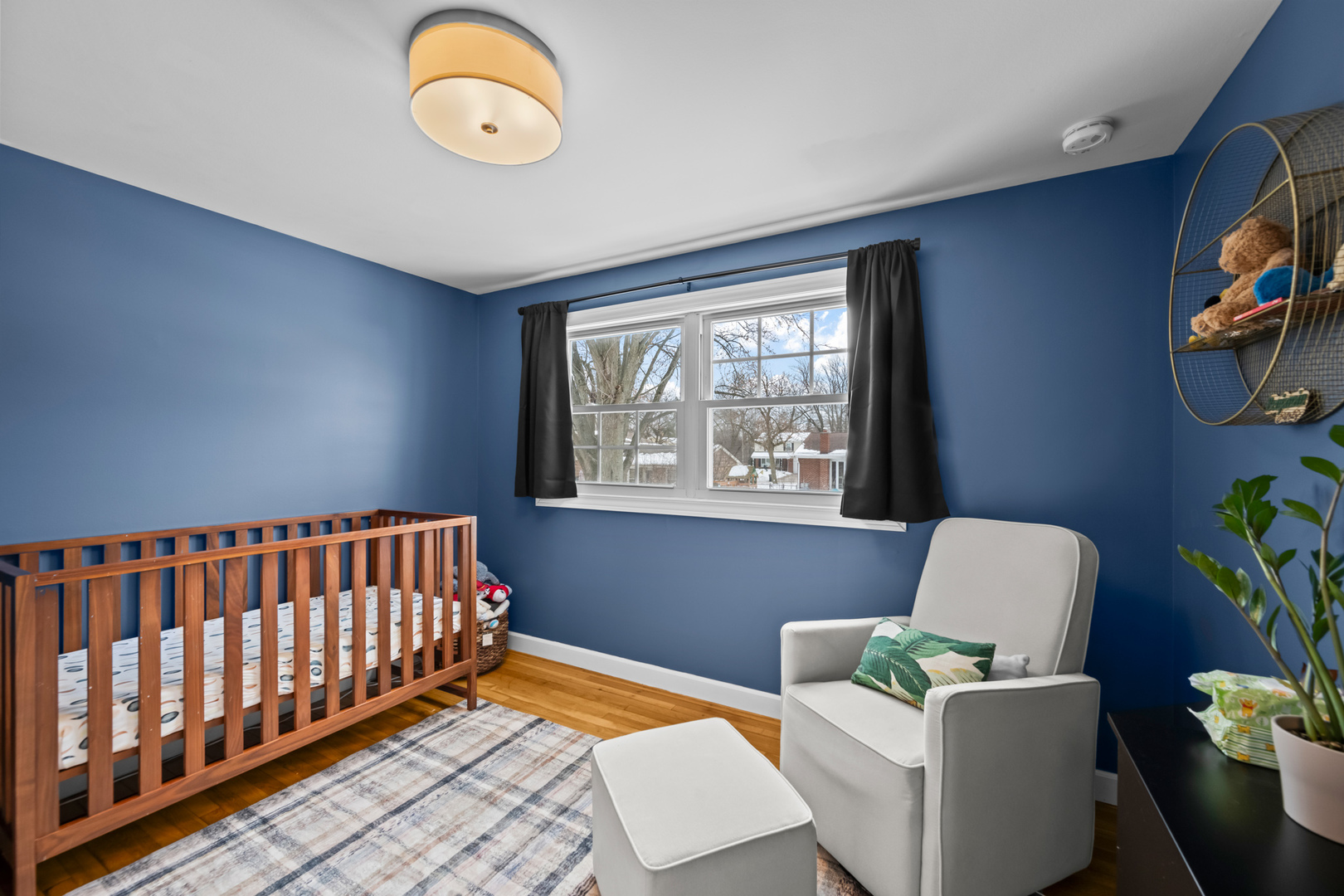 711 E Hackberry Drive