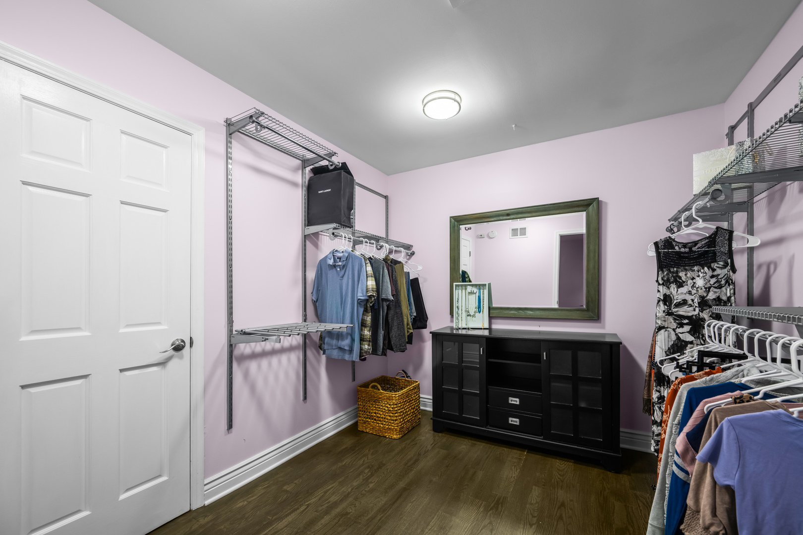 421 W Hawthorne Street