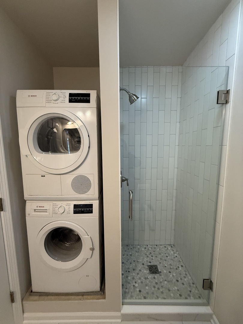 2411 N Kennicott Drive Unit: 2B