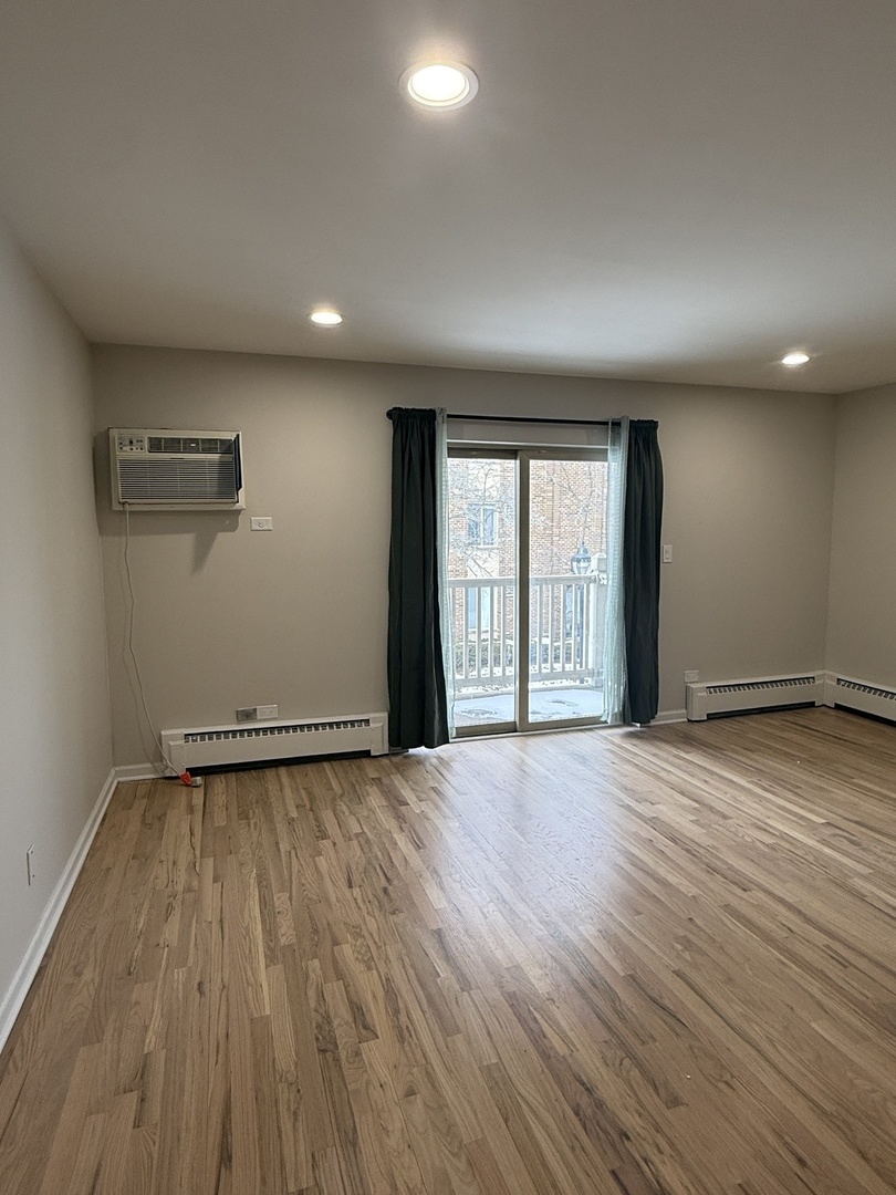 2411 N Kennicott Drive Unit: 2B