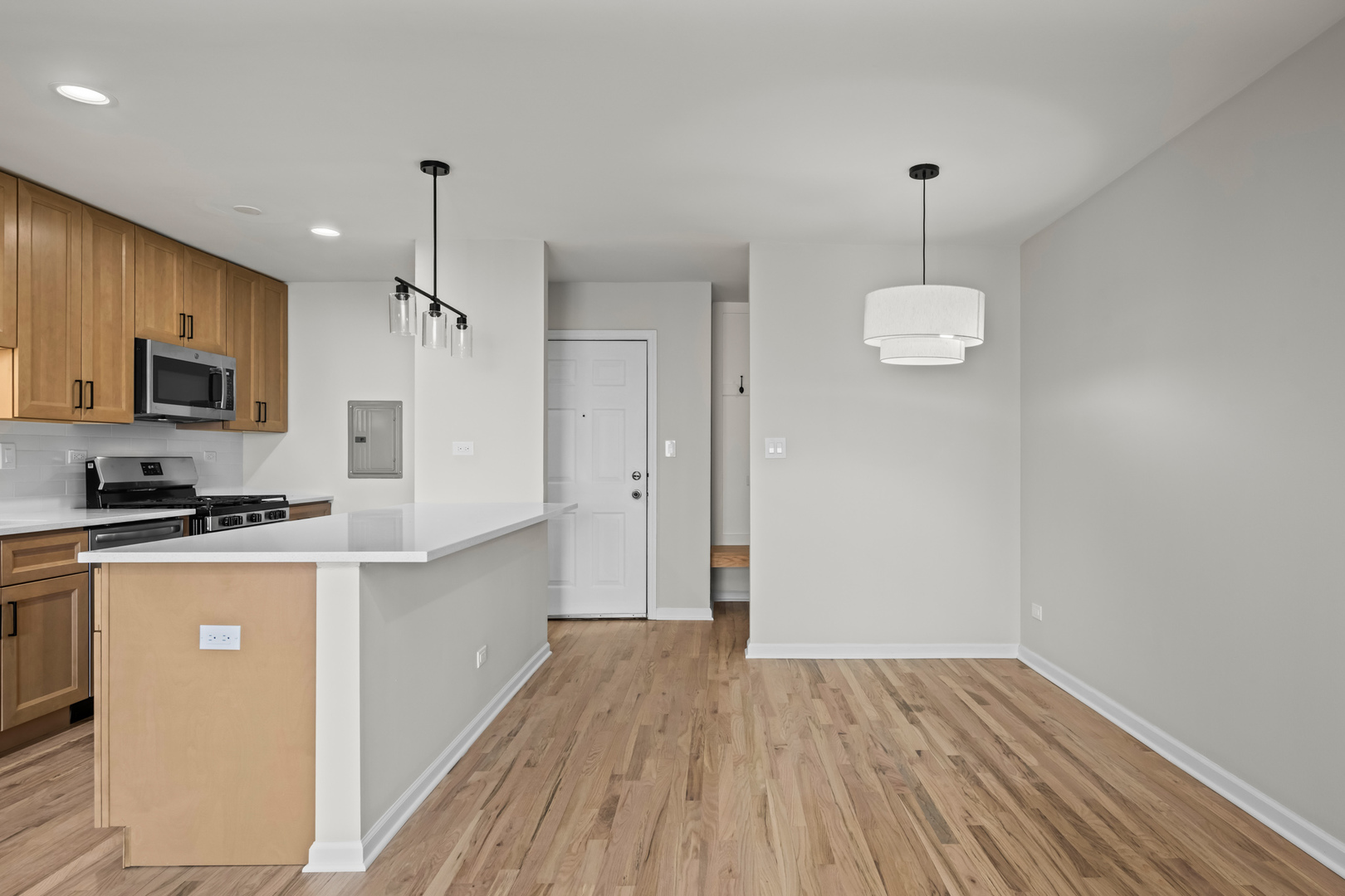 2411 N Kennicott Drive Unit: 2B