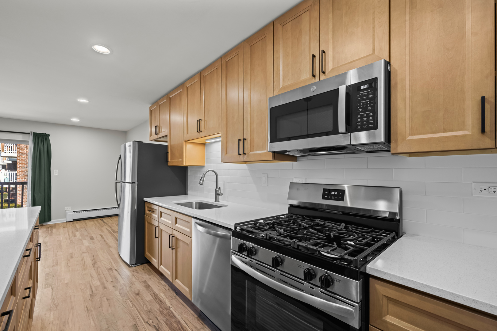 2411 N Kennicott Drive Unit: 2B