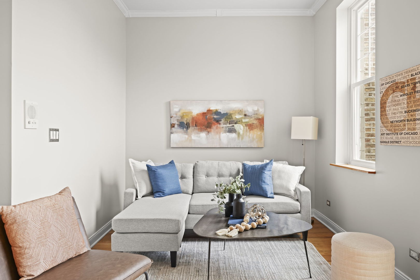 1657 W Huron Street Unit: 2