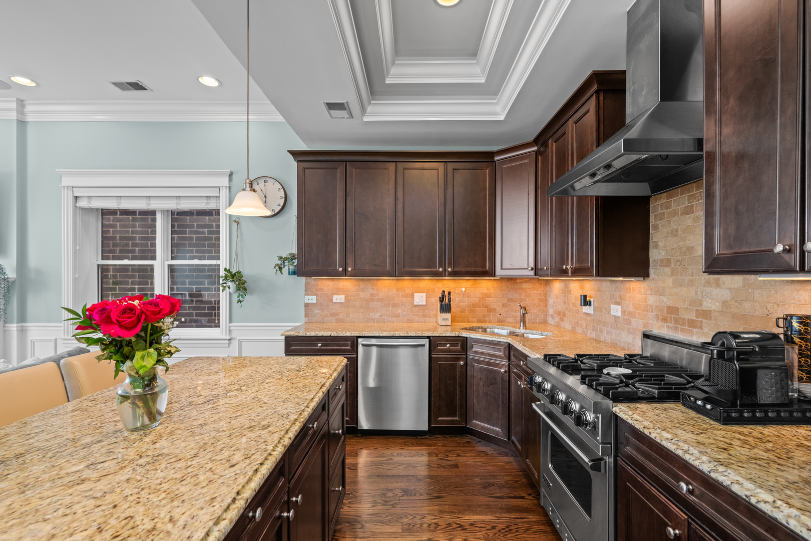 3822 N Damen Avenue Unit: 3