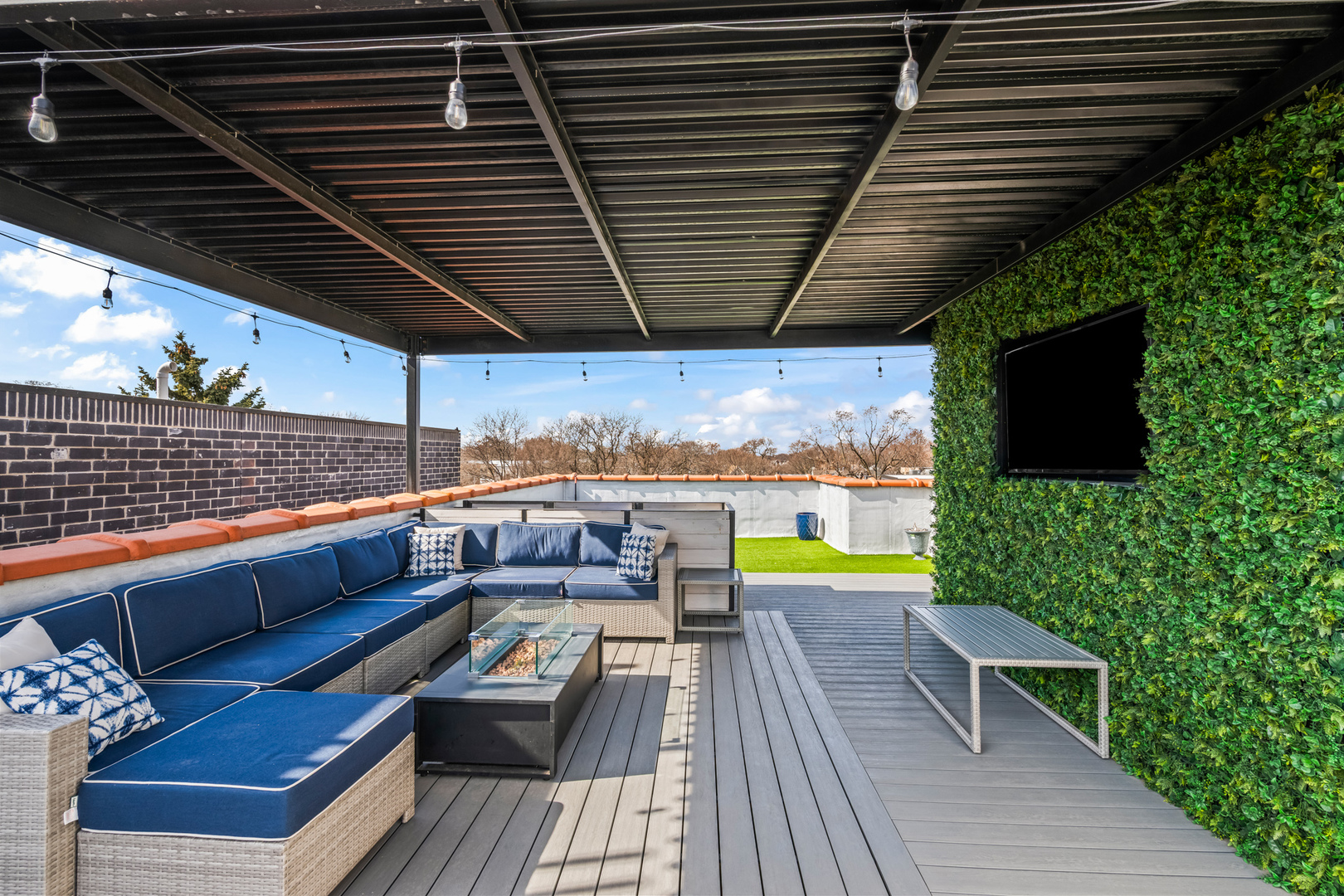 3822 N Damen Avenue Unit: 3