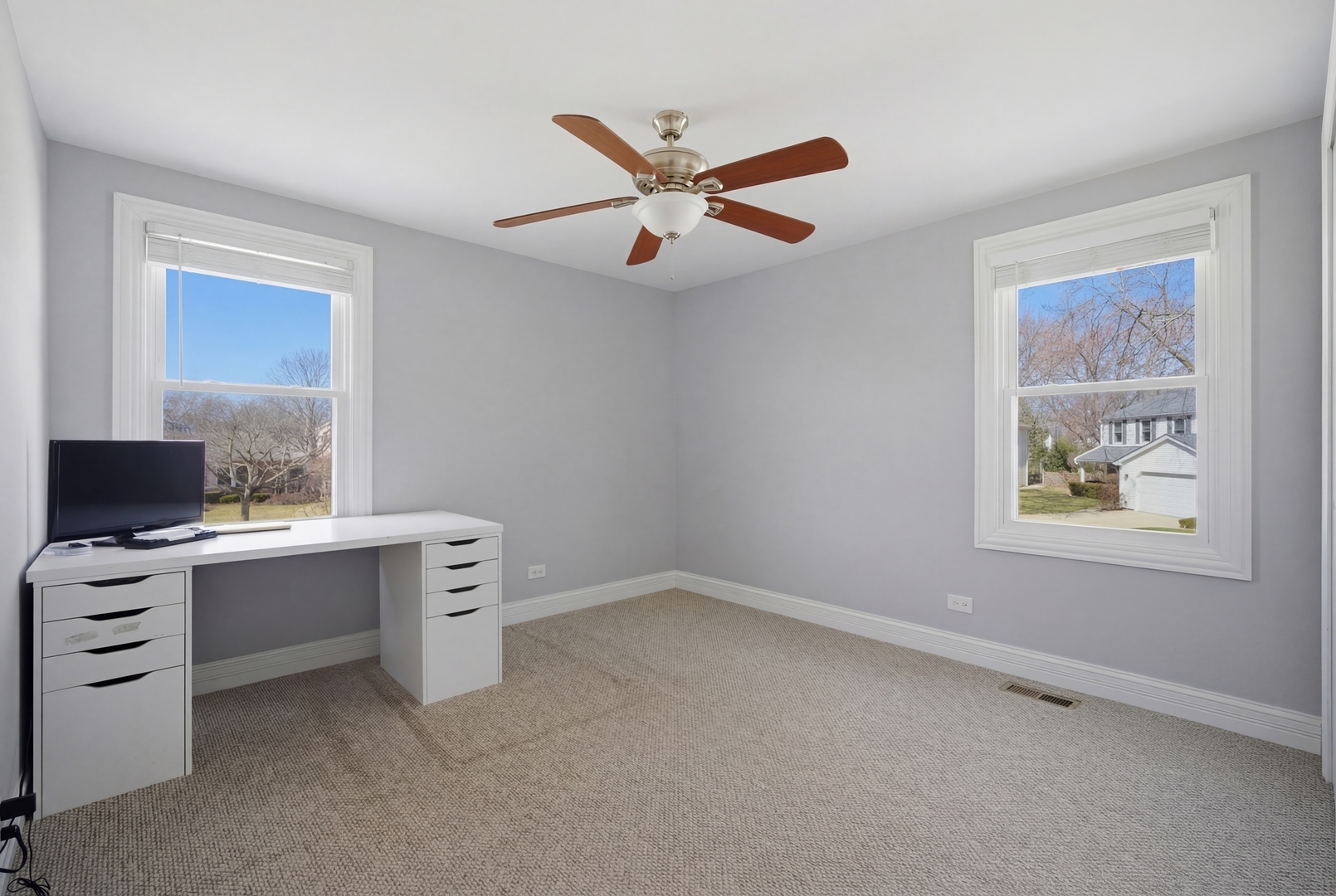 628 Carriageway Drive