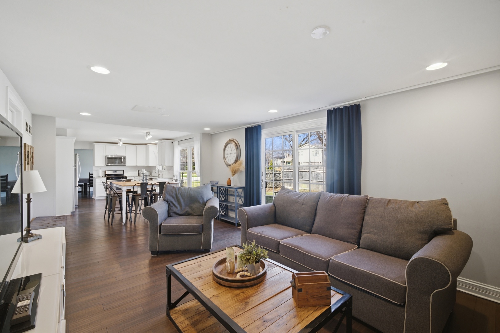 628 Carriageway Drive