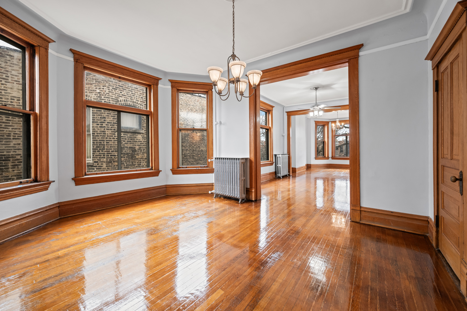 2120 W Concord Place Unit: 3