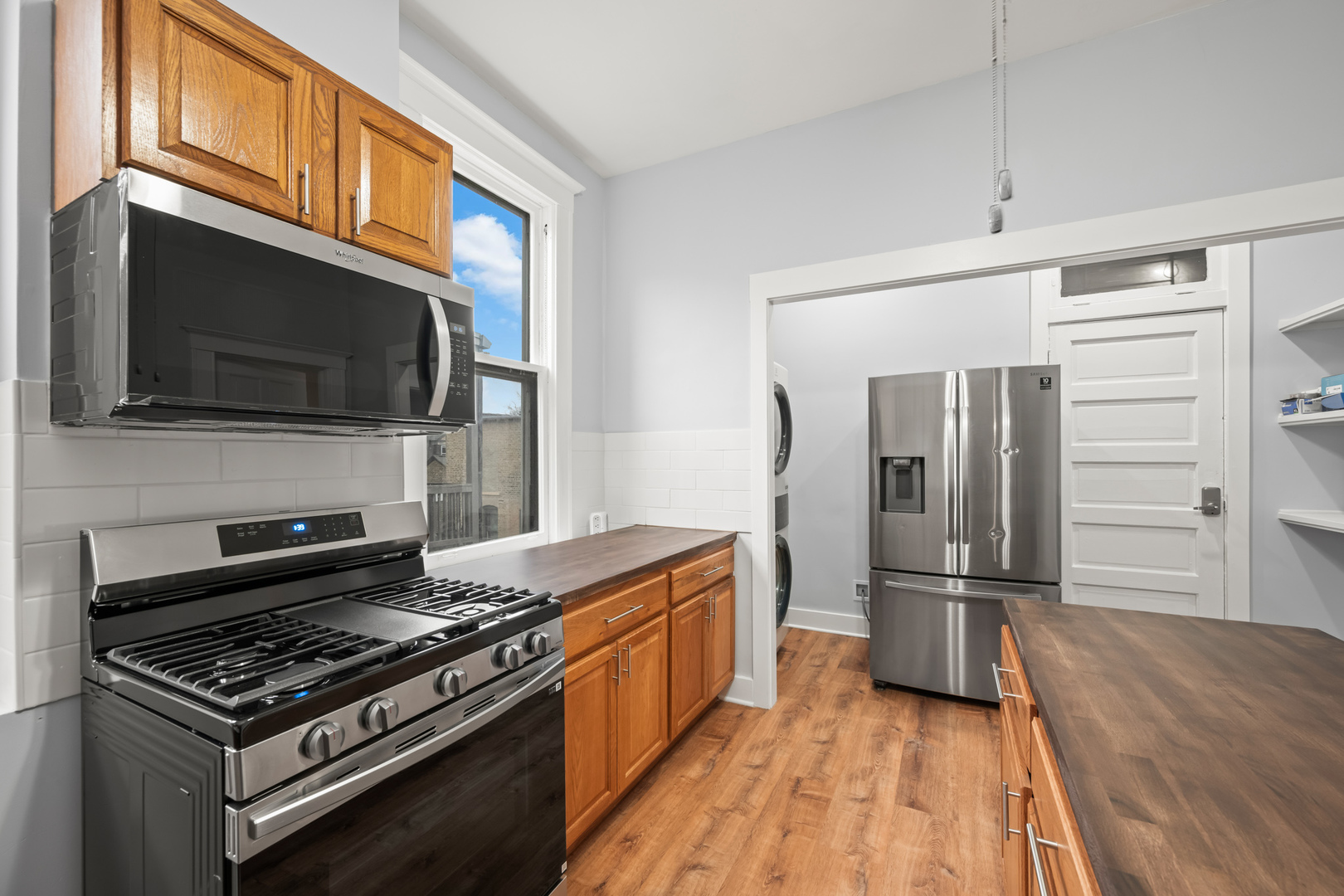 2120 W Concord Place Unit: 3