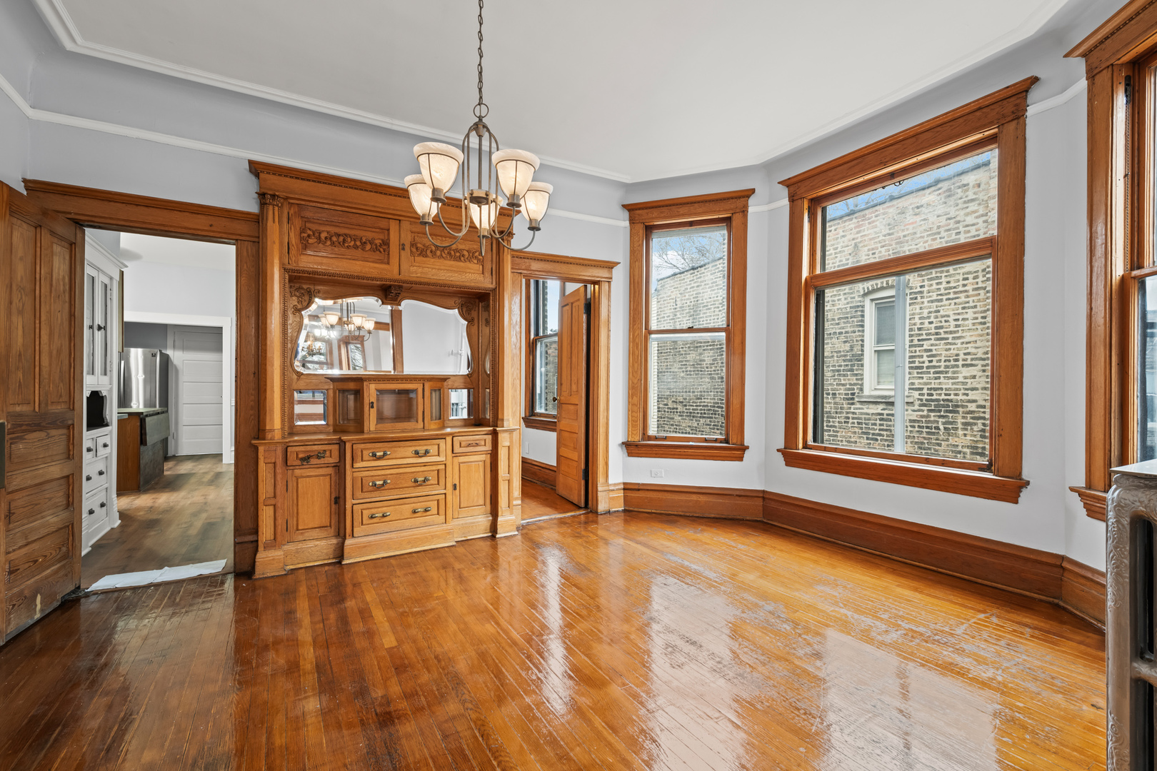 2120 W Concord Place Unit: 3