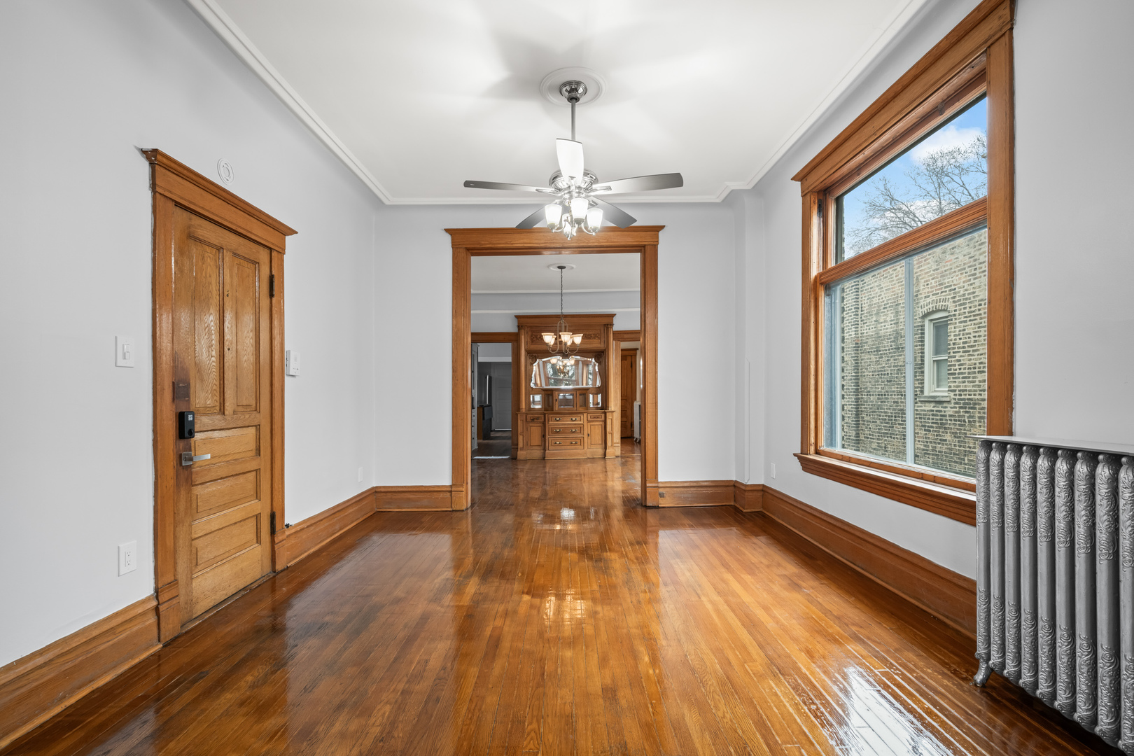 2120 W Concord Place Unit: 3