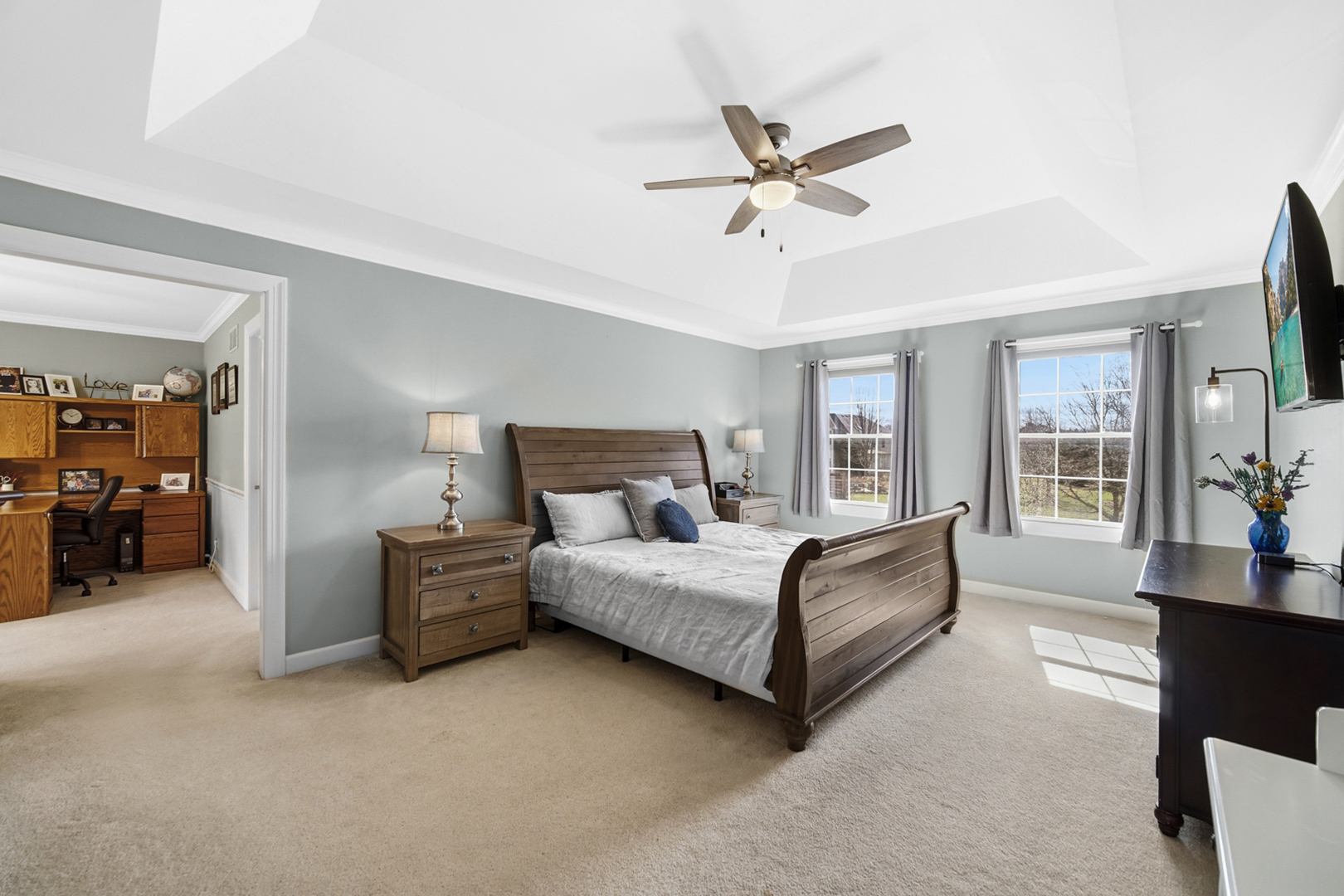 40W612 Blue Lake Circle N