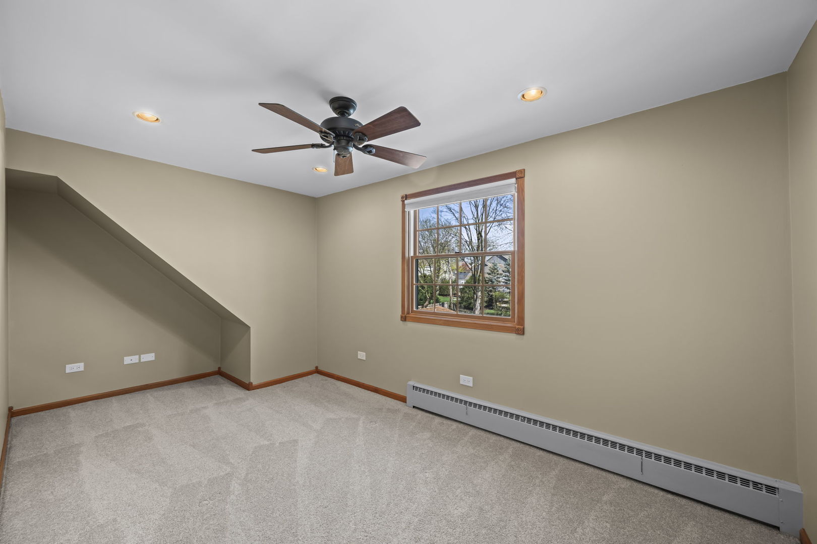 640 Meadow Lane