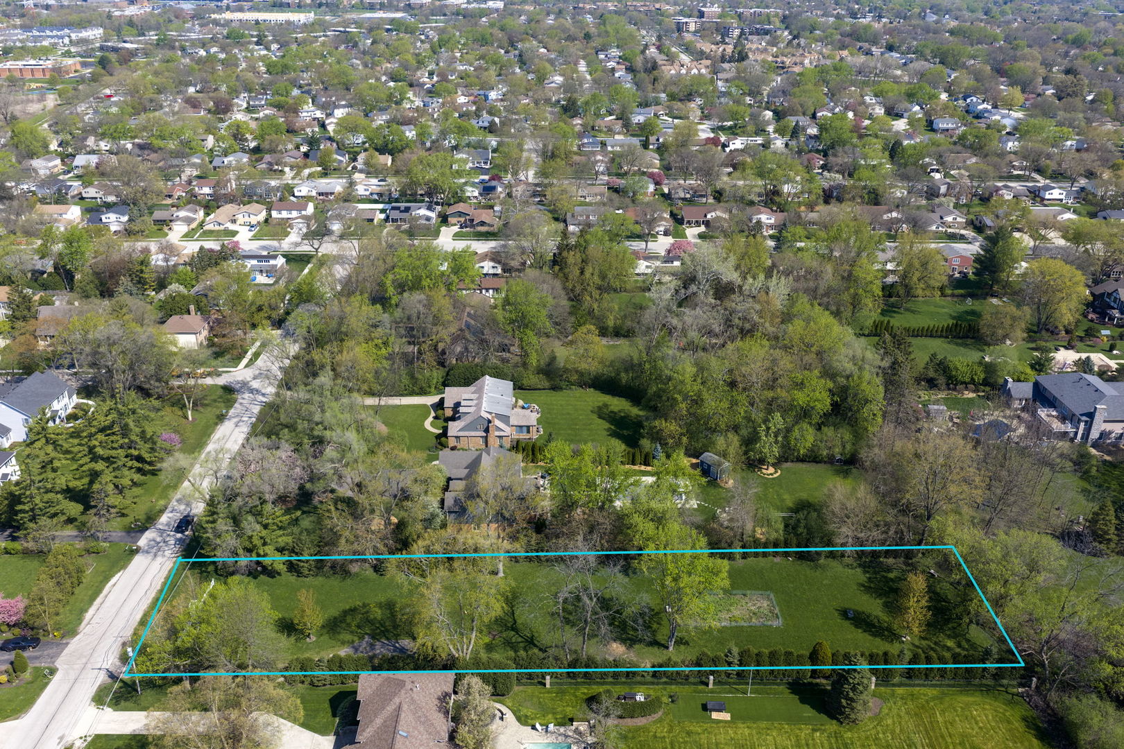 2803 N Vista Road