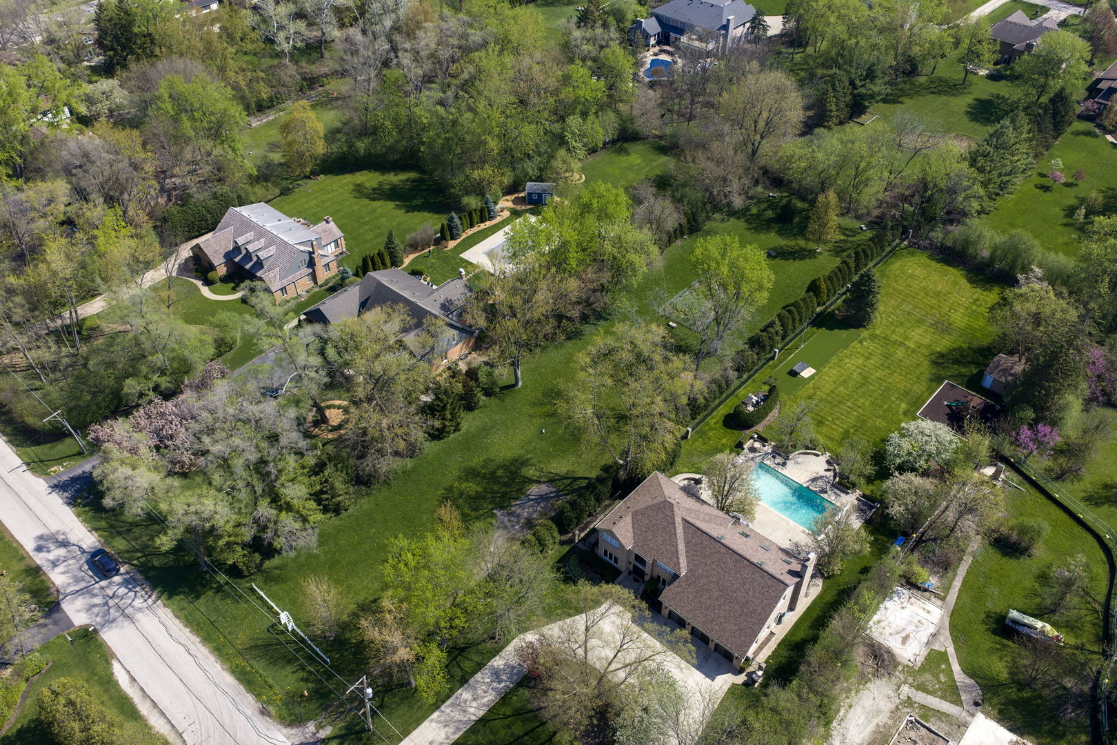 2803 N Vista Road