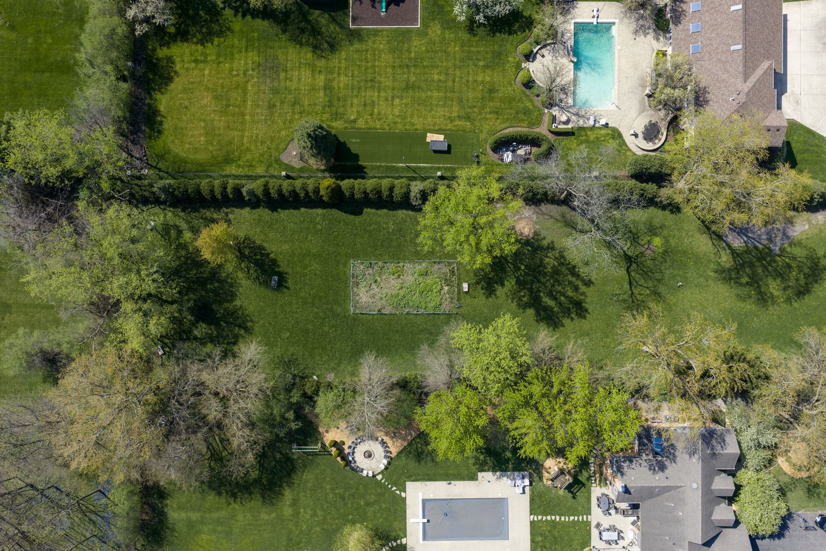 2803 N Vista Road