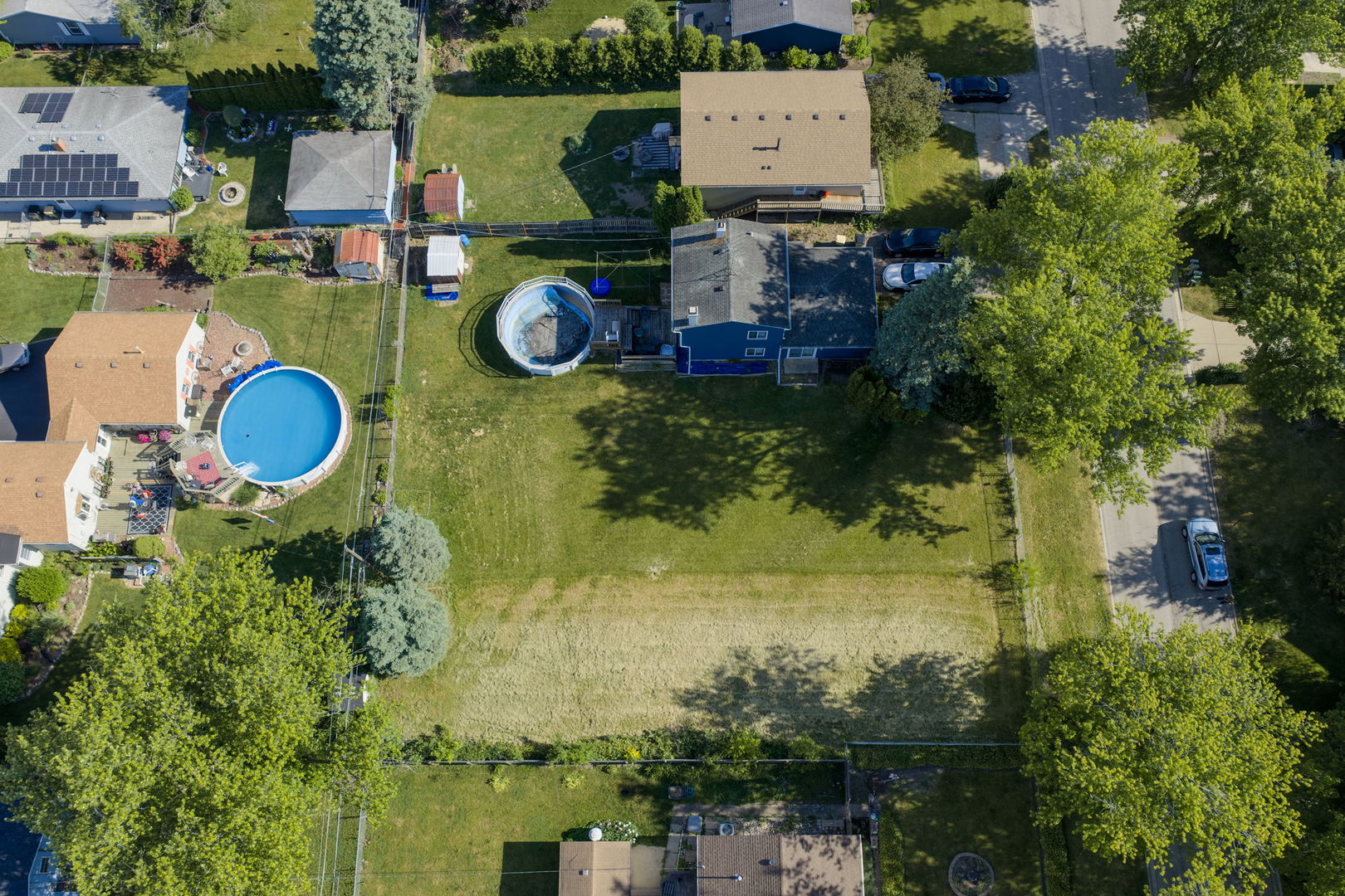 1414 N Pleasant Drive