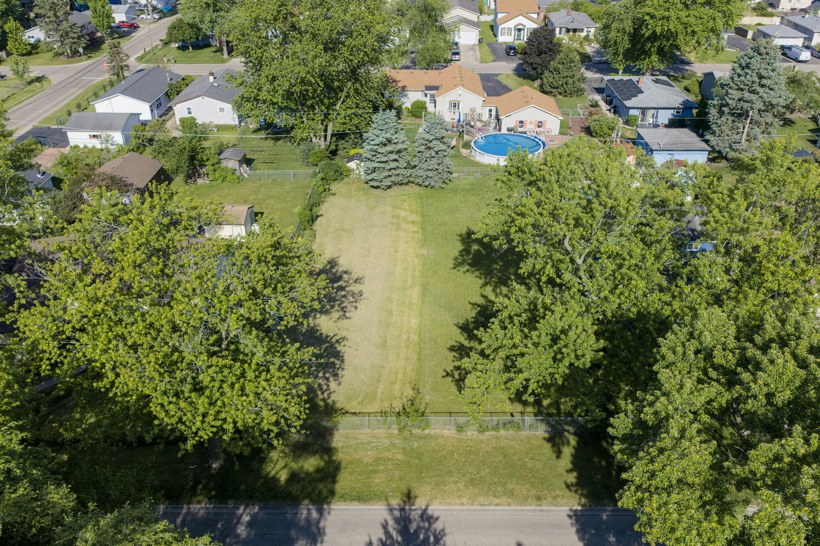 1414 N Pleasant Drive