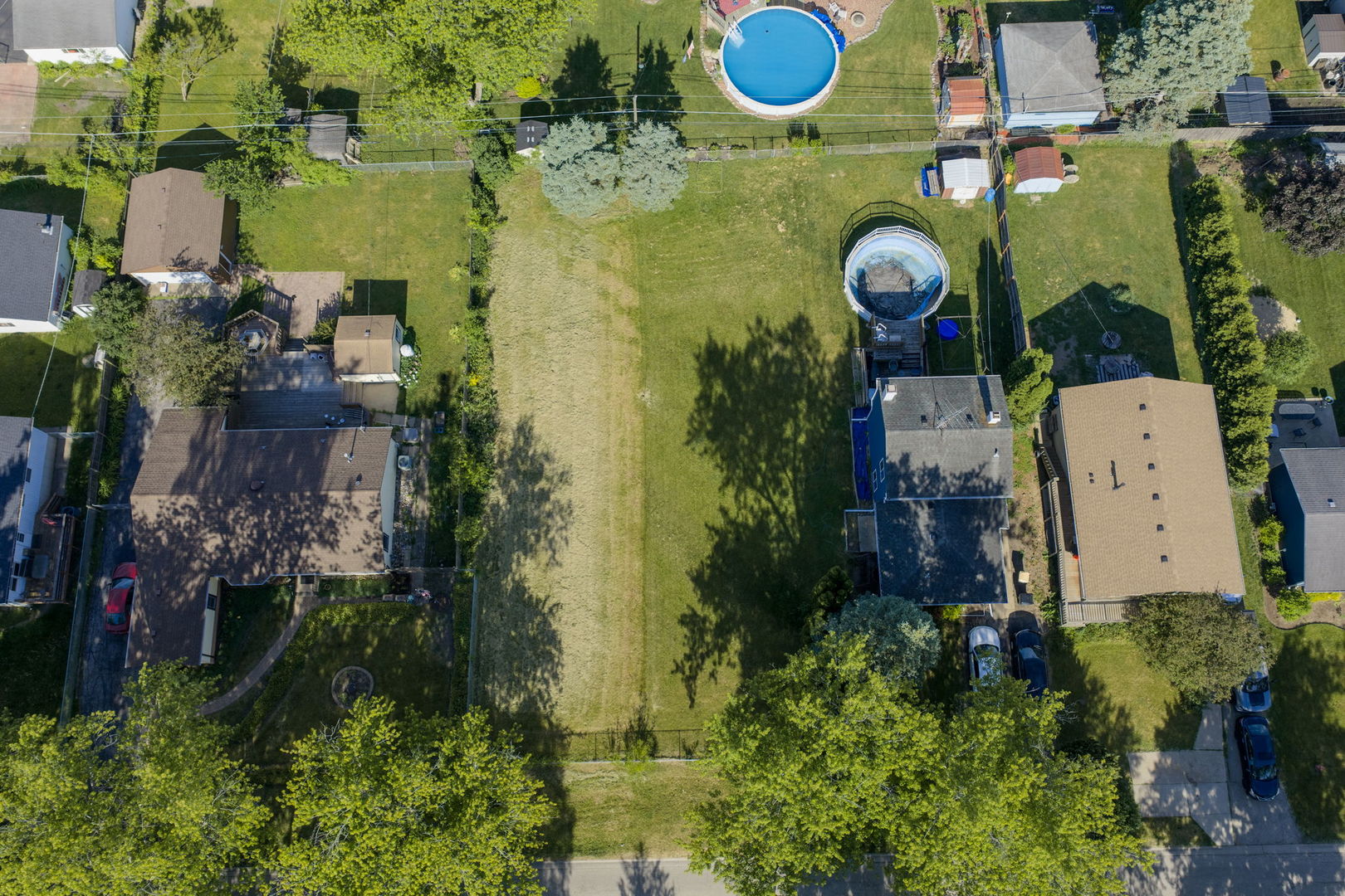 1414 N Pleasant Drive