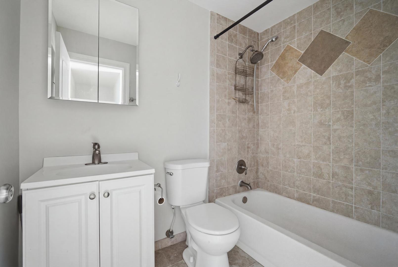 1180 Cove Drive Unit: 152B