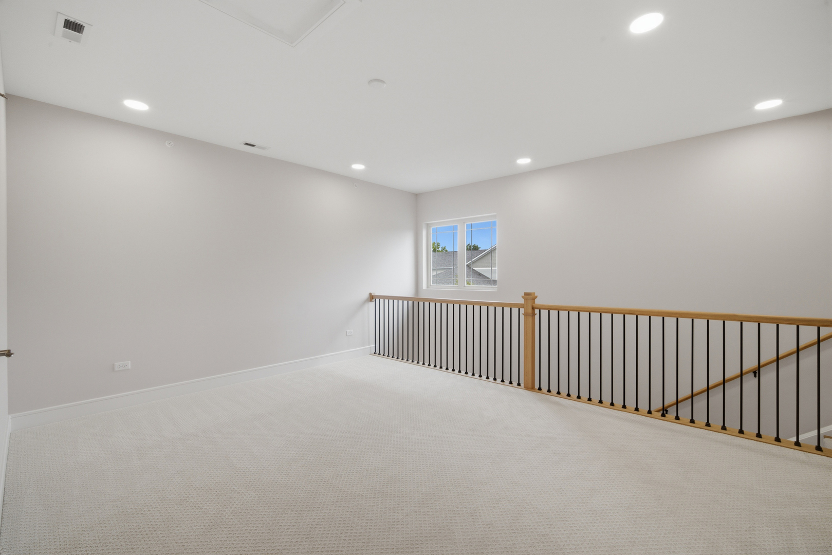 160 Violet Lane