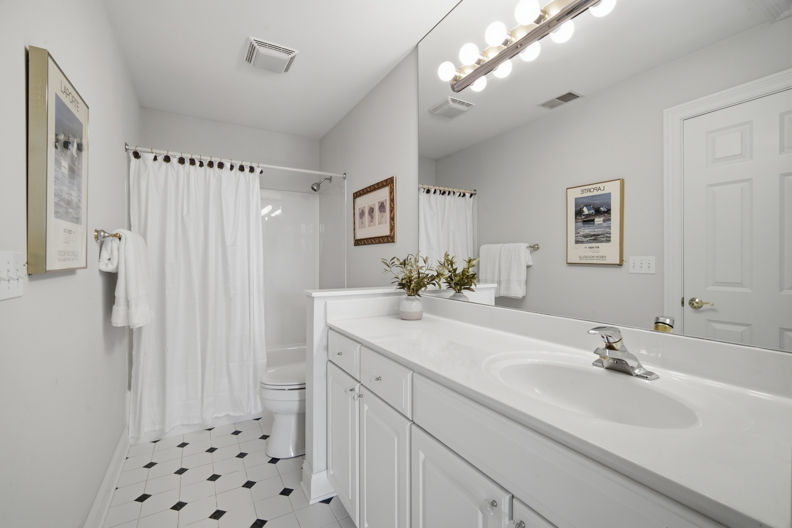 7 Dunhill Lane