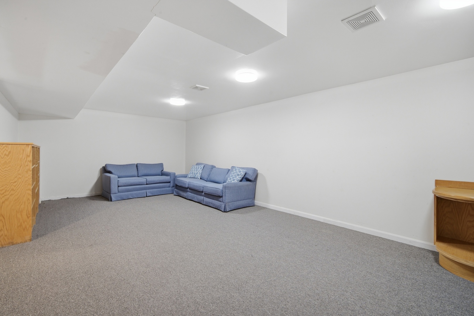 411 Hickory Drive Unit: 411