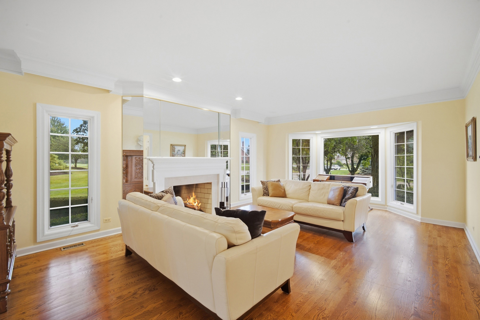 4 S Wynstone Drive