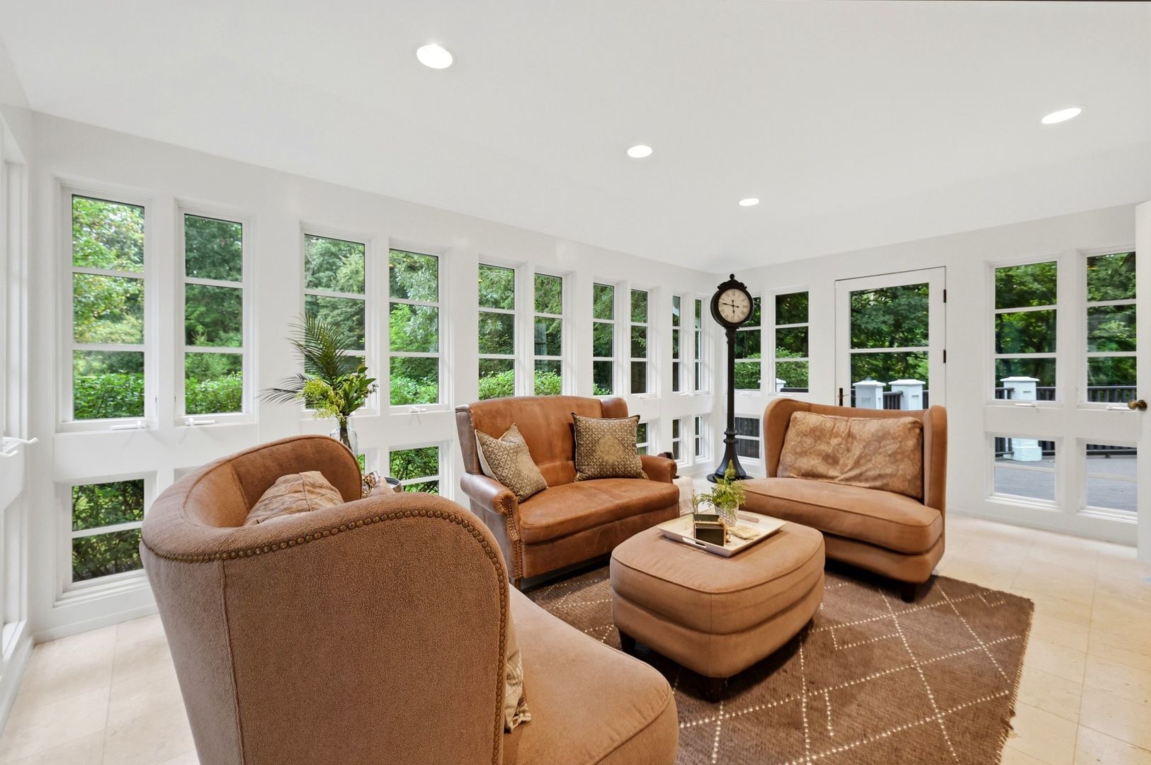 3 Hillburn Court