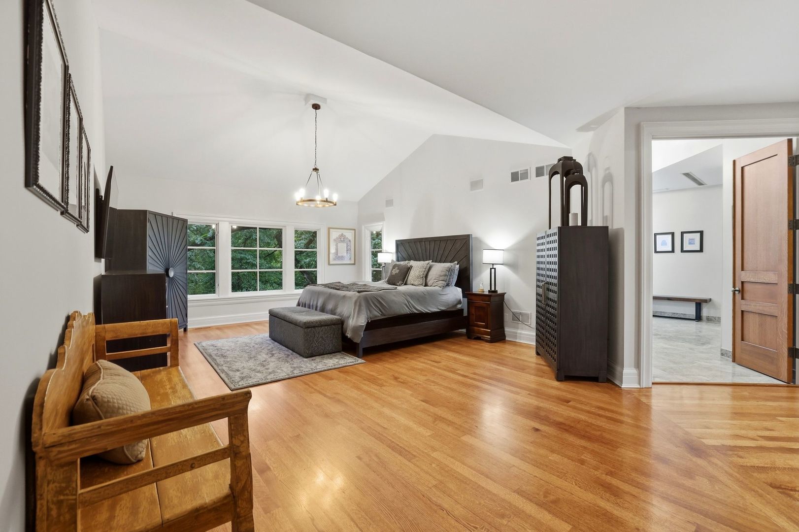 3 Hillburn Court