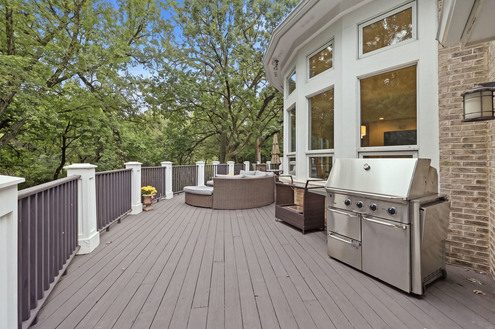 3 Hillburn Court