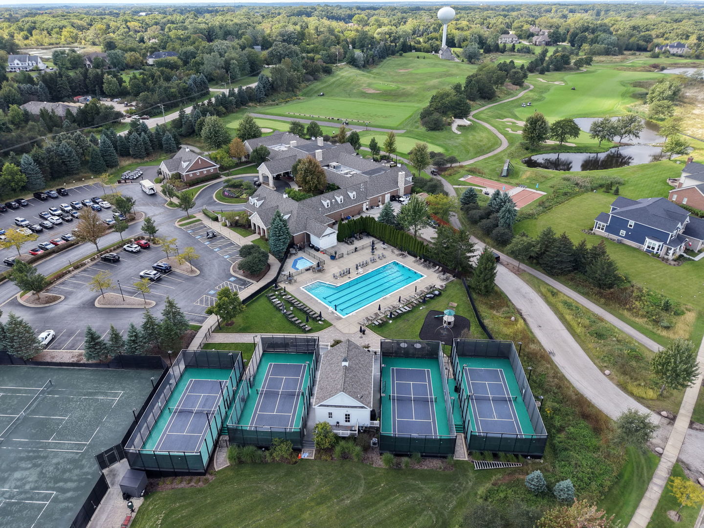10 Crystal Downs Drive