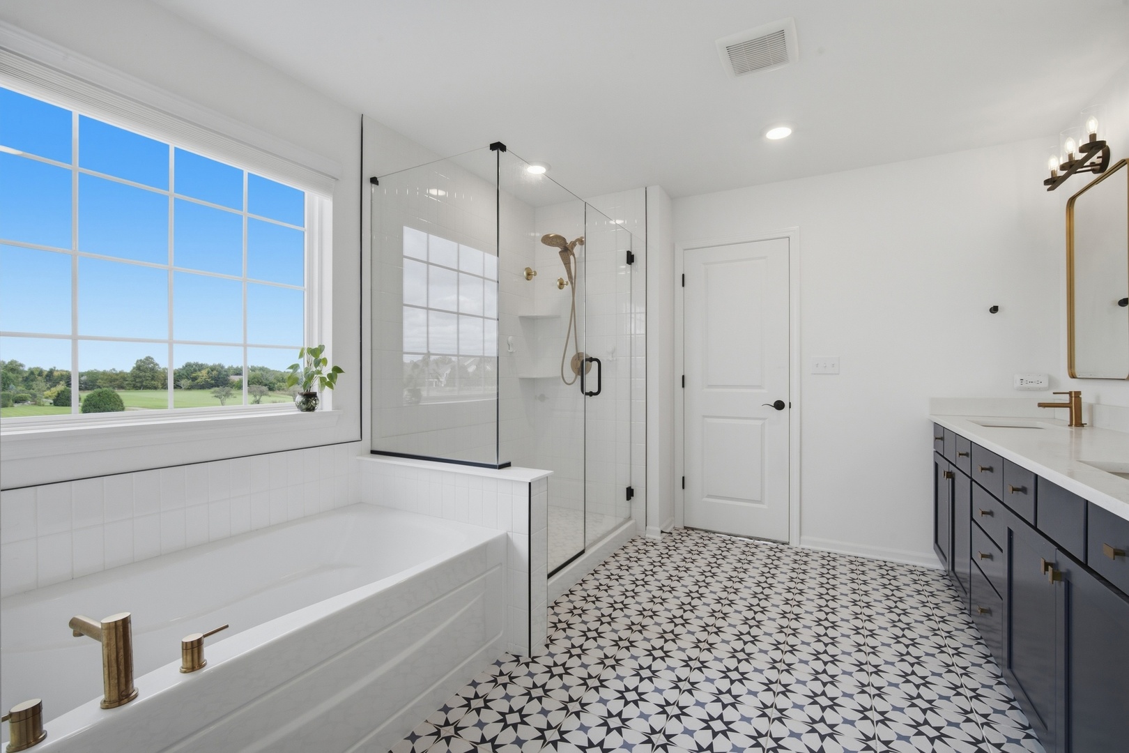 10 Crystal Downs Drive