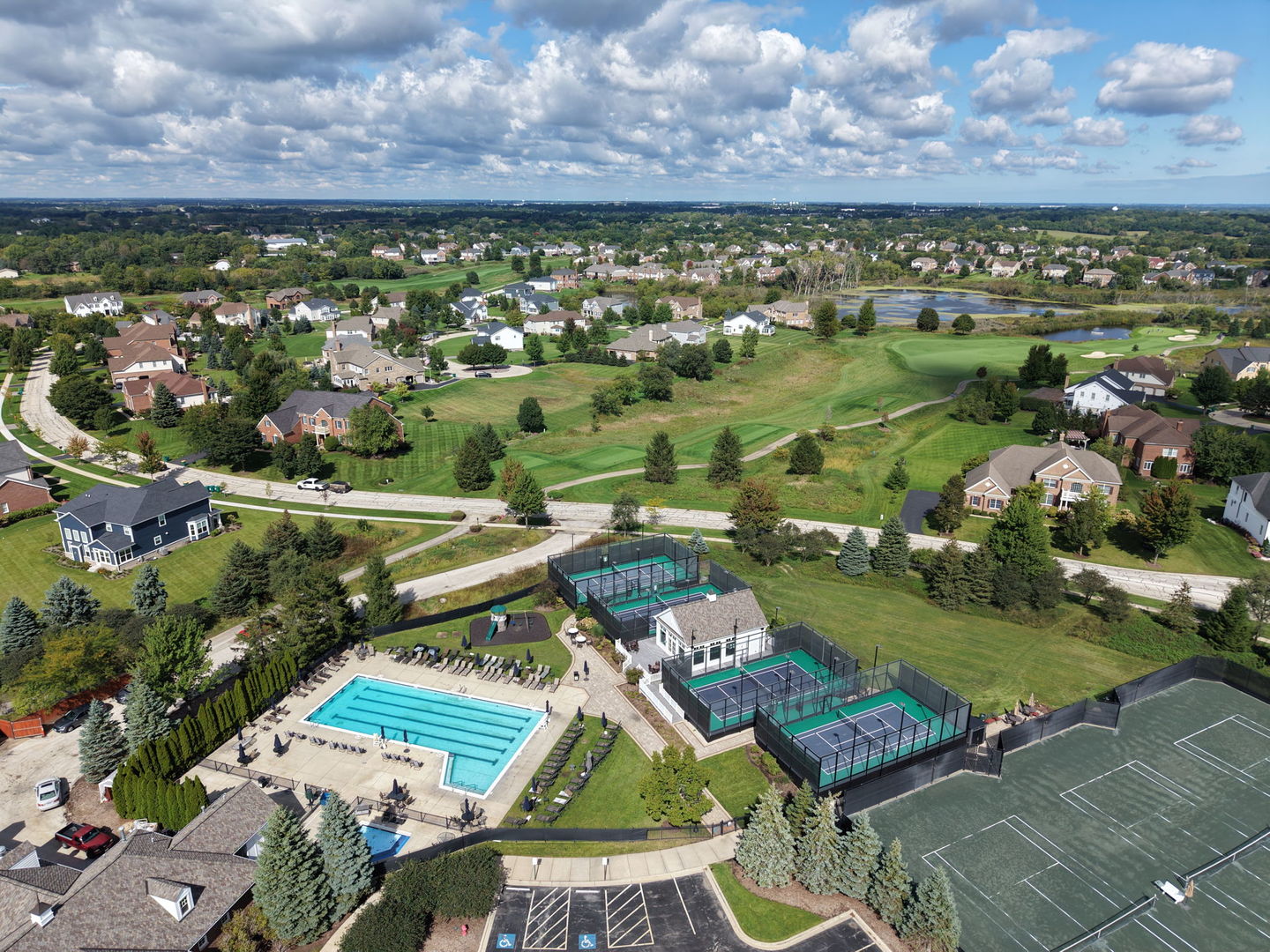 10 Crystal Downs Drive
