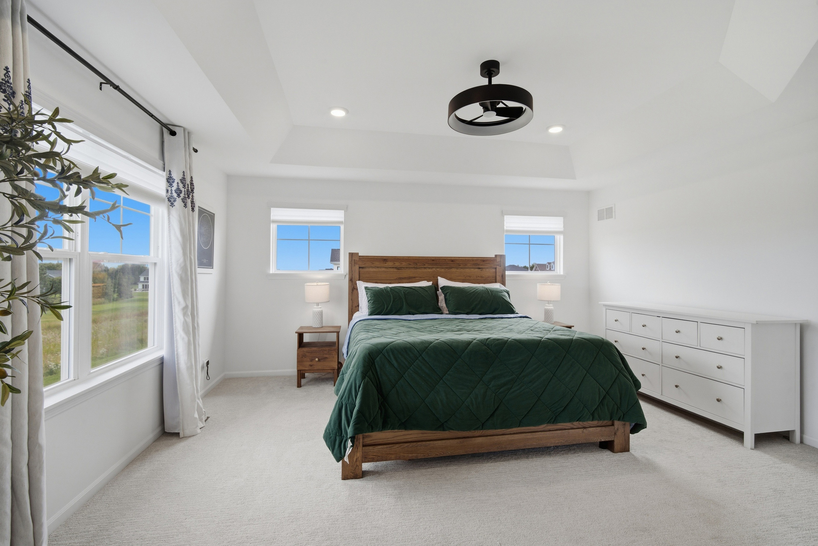 10 Crystal Downs Drive