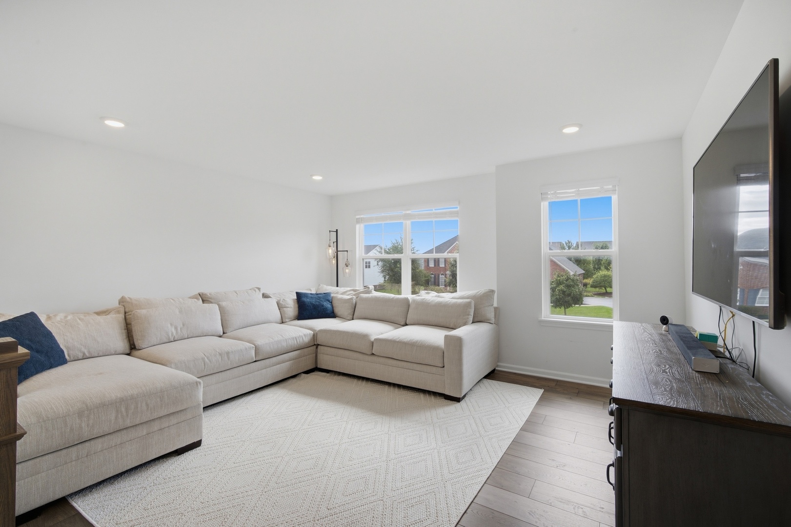 10 Crystal Downs Drive