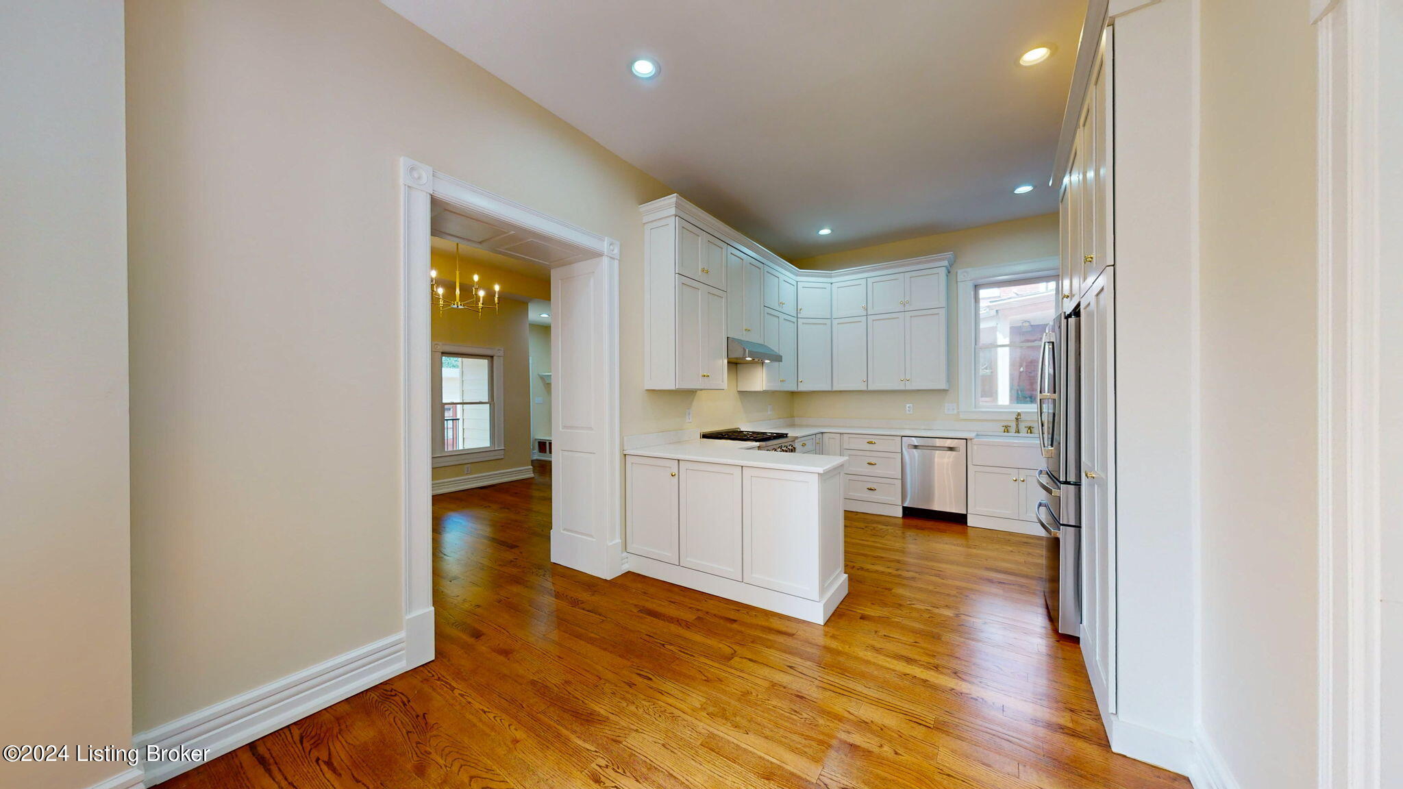 530 W Saint Catherine St