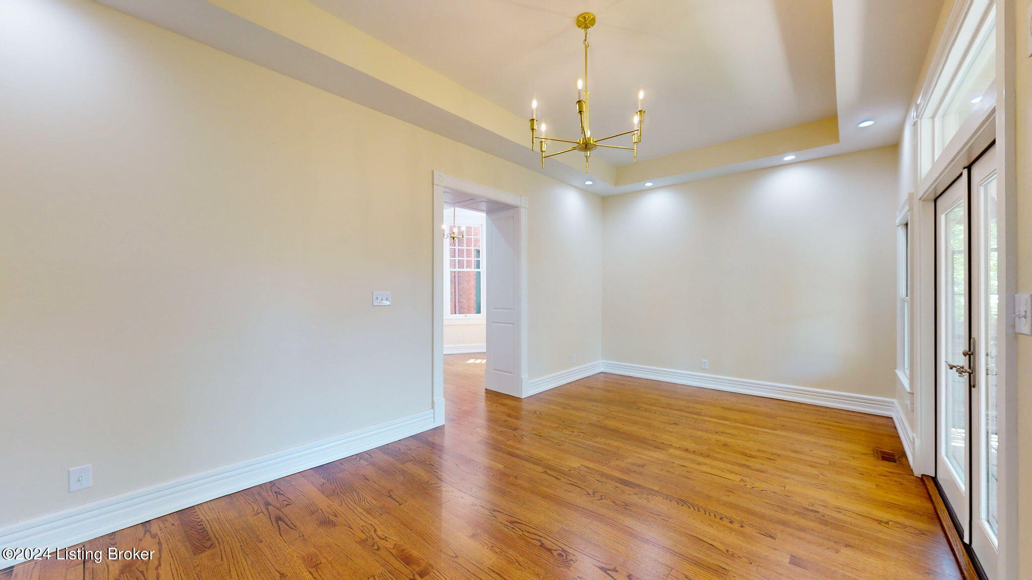 530 W Saint Catherine St