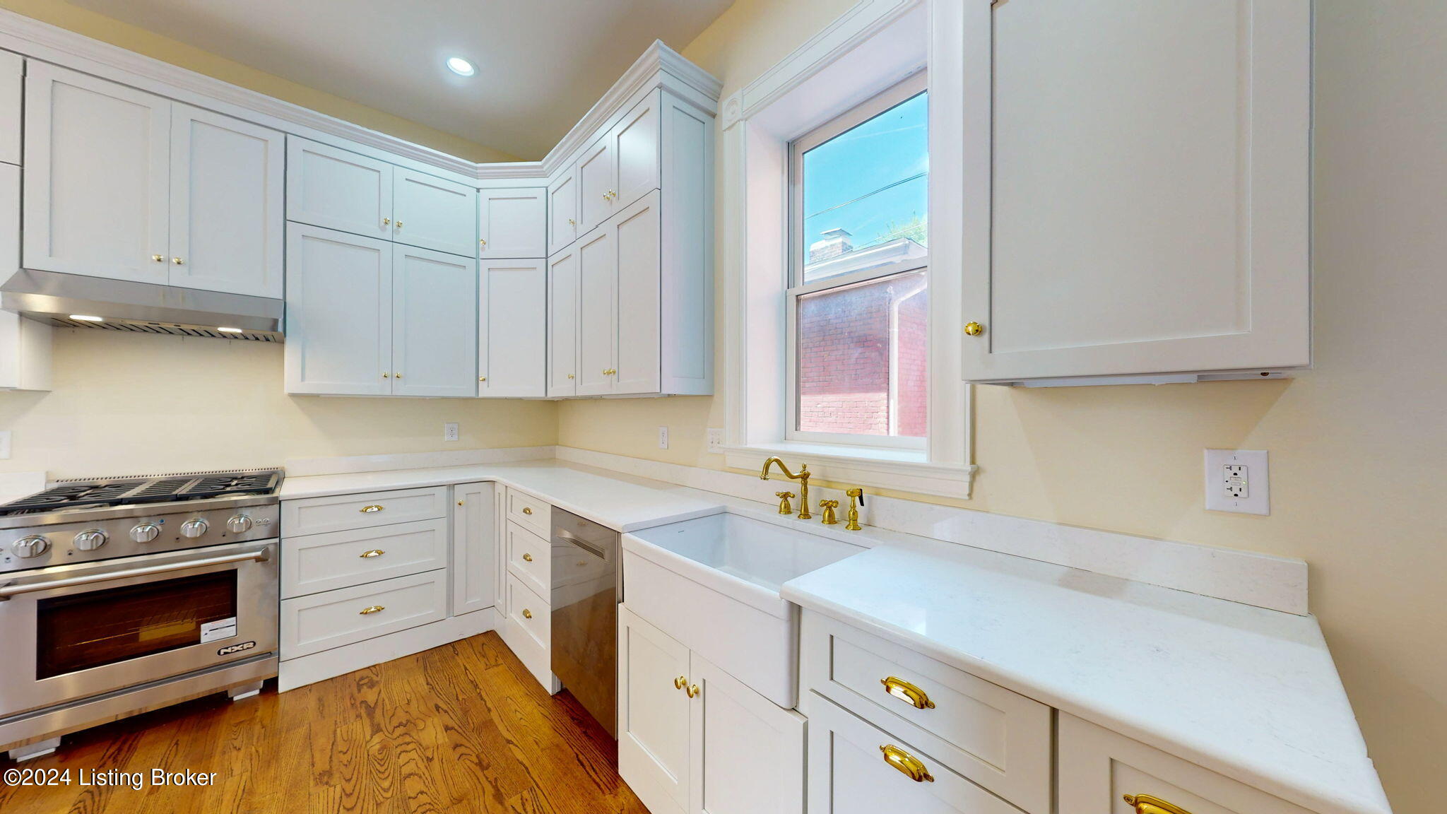 530 W Saint Catherine St