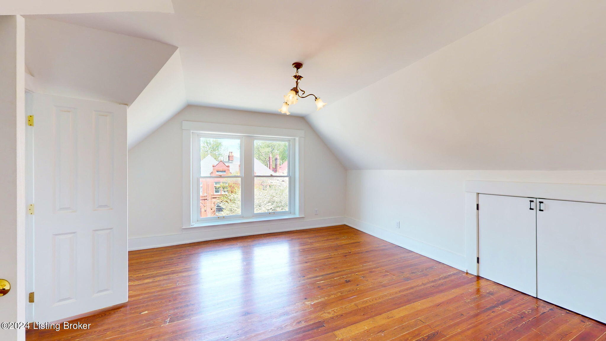 530 W Saint Catherine St