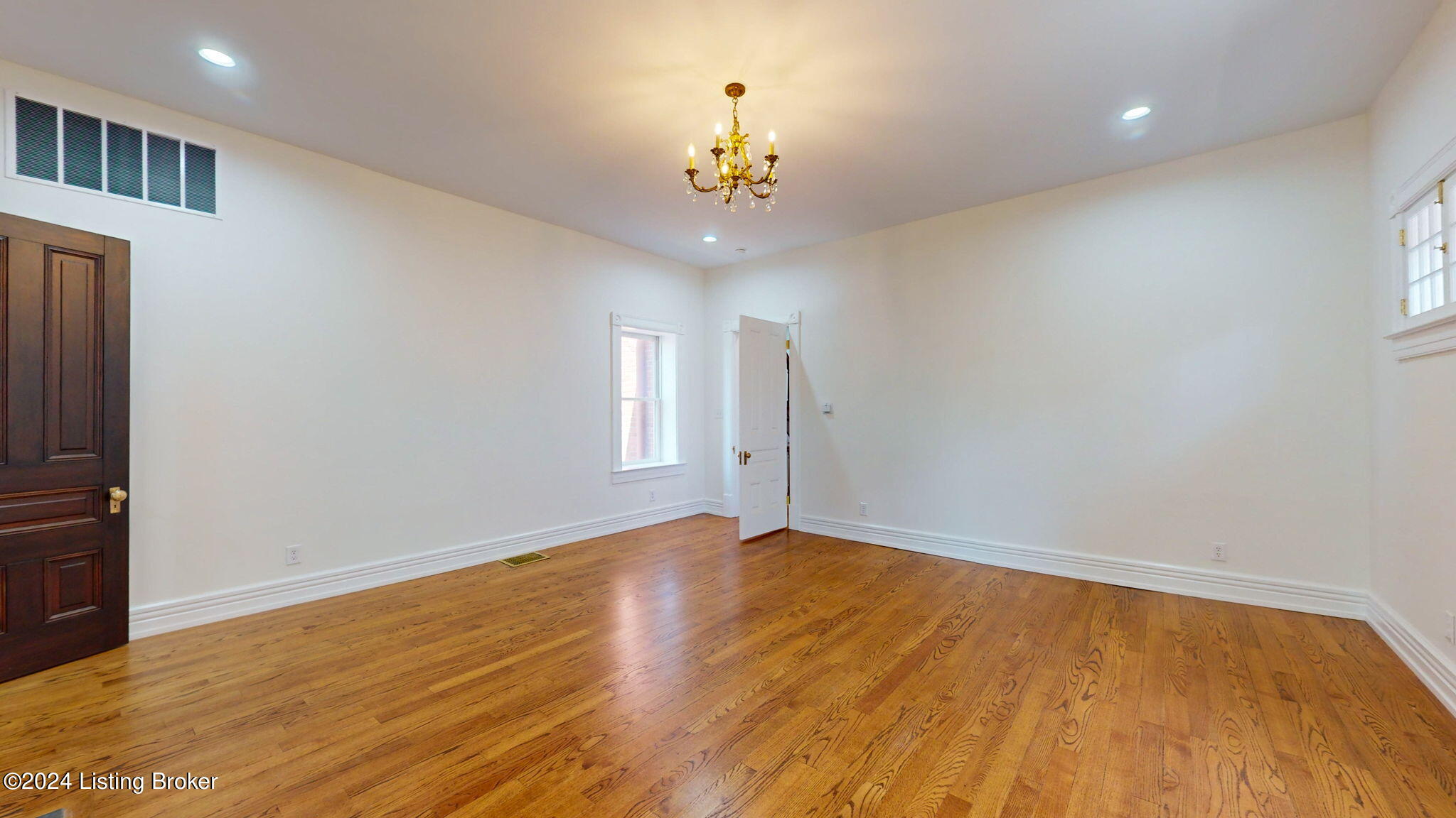 530 W Saint Catherine St