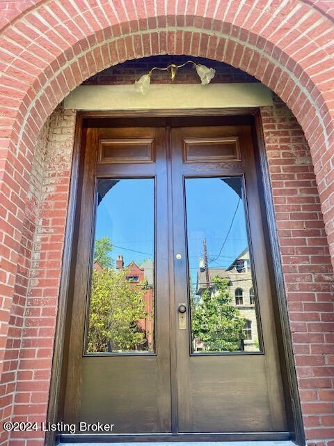 530 W Saint Catherine St