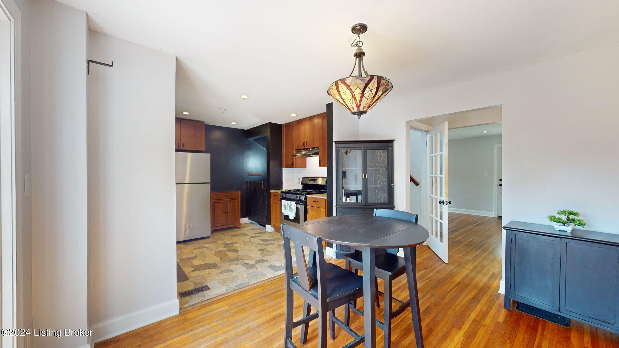 4122 Ledyard Rd