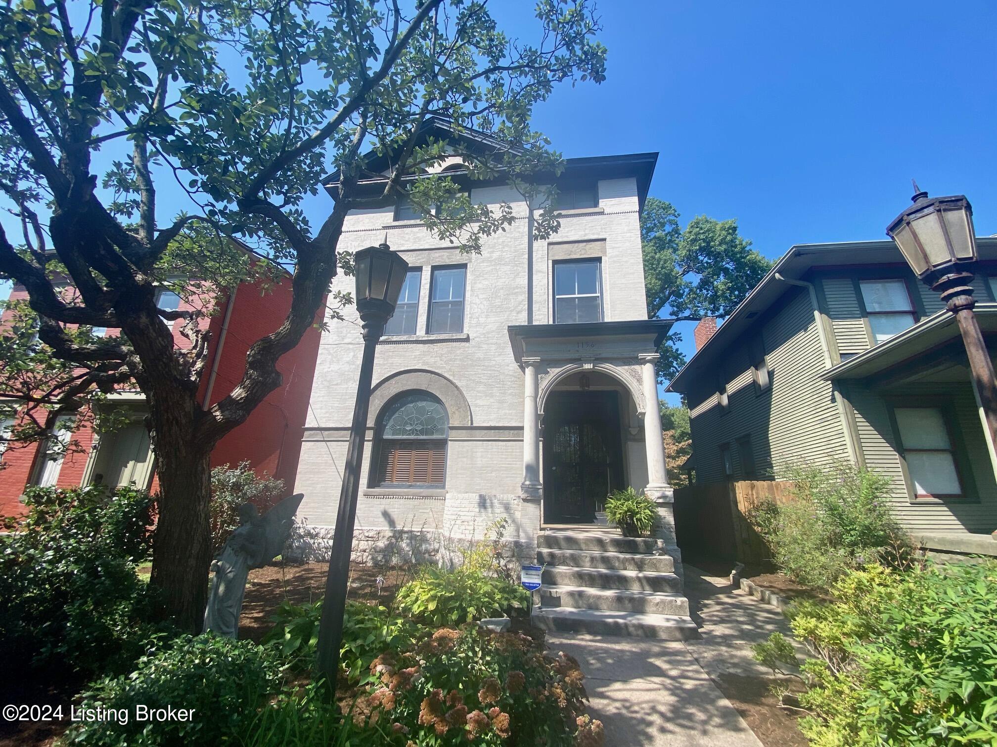 1156 S 1st St